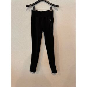 Gymshark‎ Women's Size Small Textured High-Waisted Leggings Black